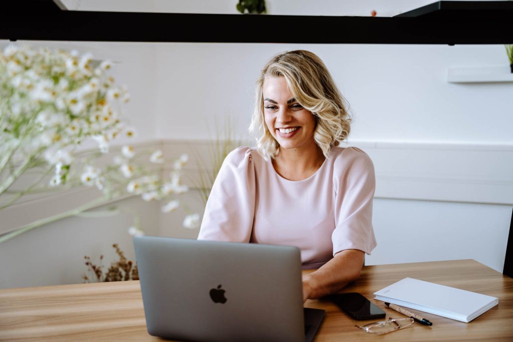 Mitarbeiterfotos in einer Kanzlei in München