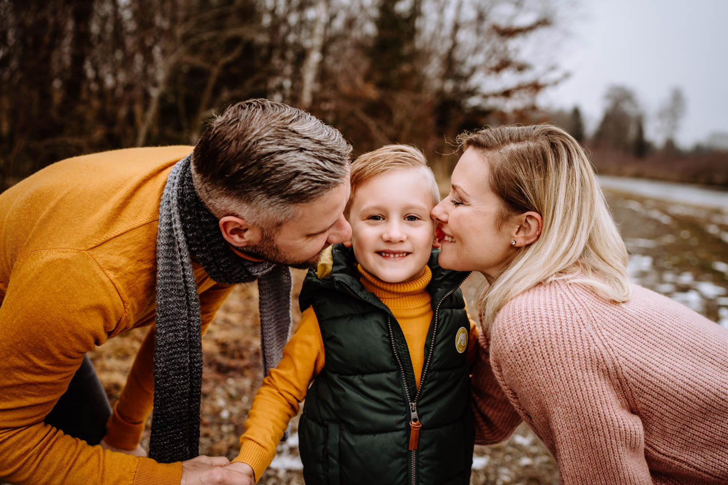 Einzigartige, authentische und ungestellte Familienfotos in der Nähe von Starnberg